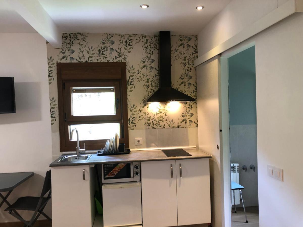 Hostal-Restaurante Fogon De Gredos Гисандо Екстериор снимка