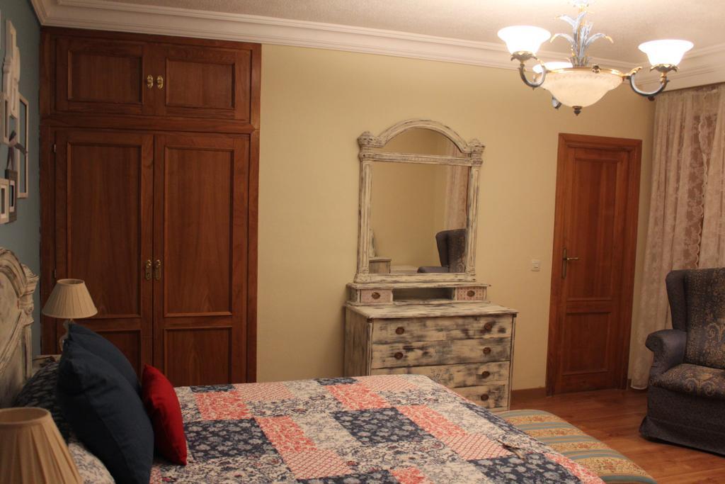 Hostal-Restaurante Fogon De Gredos Гисандо Екстериор снимка