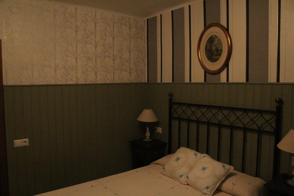 Hostal-Restaurante Fogon De Gredos Гисандо Екстериор снимка